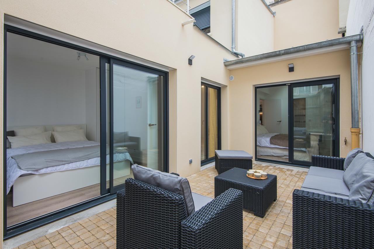 Vintage, F3 Avec Terrasse, Villa Saint Charles Paris Exterior photo